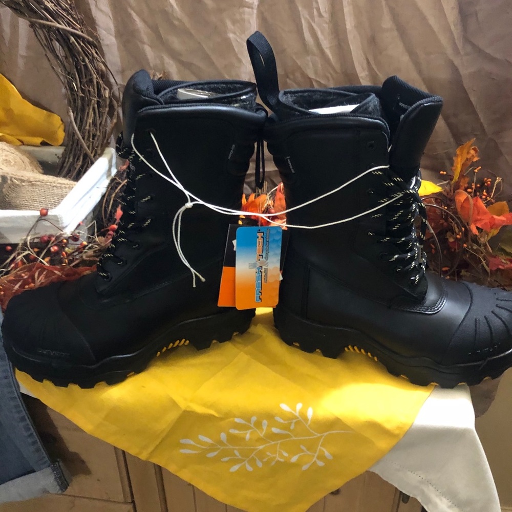 💀 Winter Boots